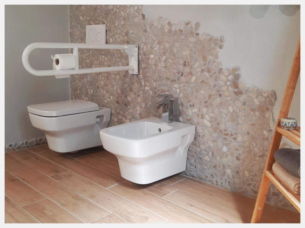 לינה וארוחת בוקר Trecasali La Casina מראה חיצוני תמונה