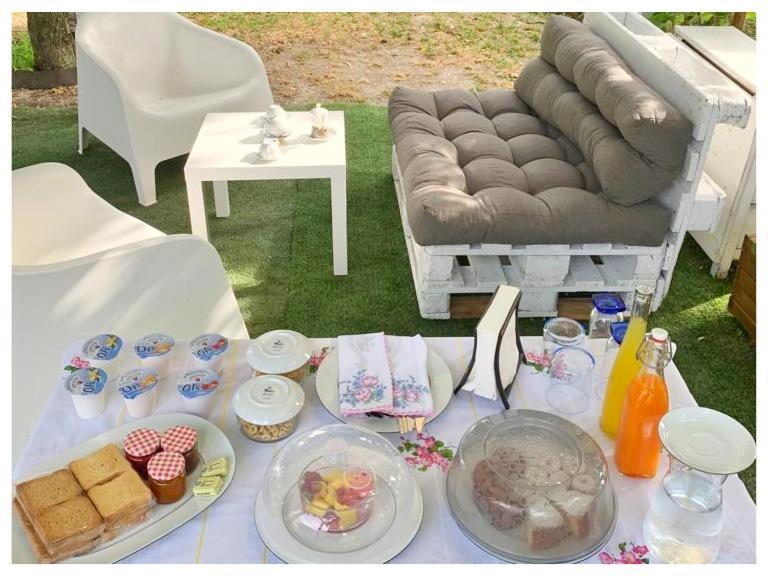 לינה וארוחת בוקר Trecasali La Casina מראה חיצוני תמונה