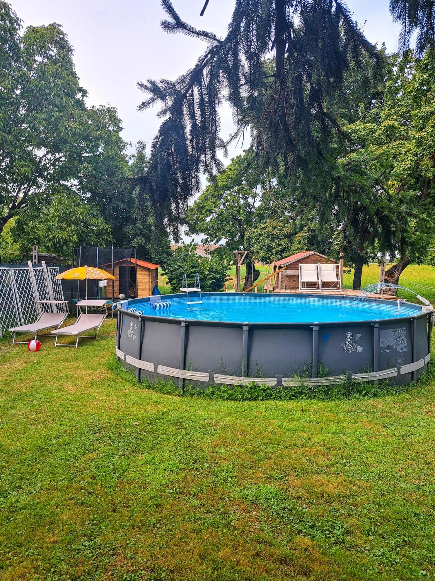 לינה וארוחת בוקר Trecasali La Casina מראה חיצוני תמונה